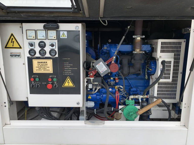 FG Wilson Perkins AB50498 P60 P70 - 70 kVA Turbo XXL Tank Internal loadbank As New!