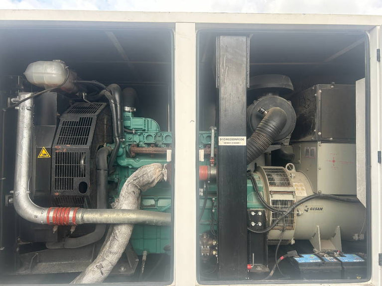 Gesan Gesan Volvo TAD 733 GE 200 kVA Generator aggregaat 50hz-60hz sitch