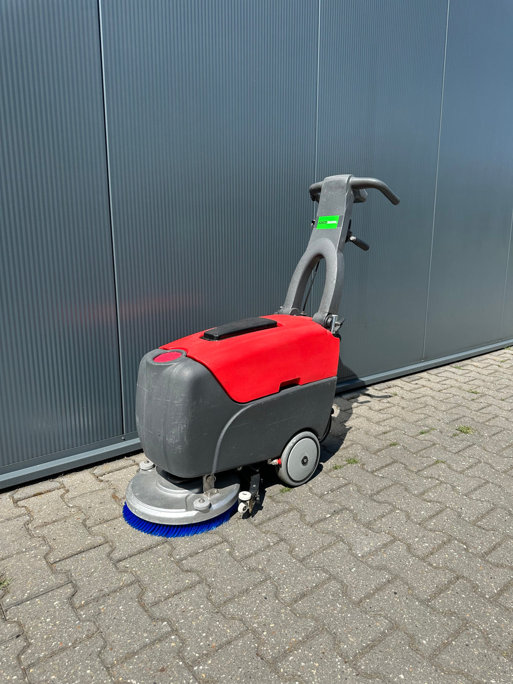 Hako B12 Schrobmachine – Volledig Gereviseerd