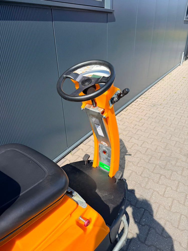 Taski Swingo 2500 – Schrob-/zuigmachine volledig gereviseerd