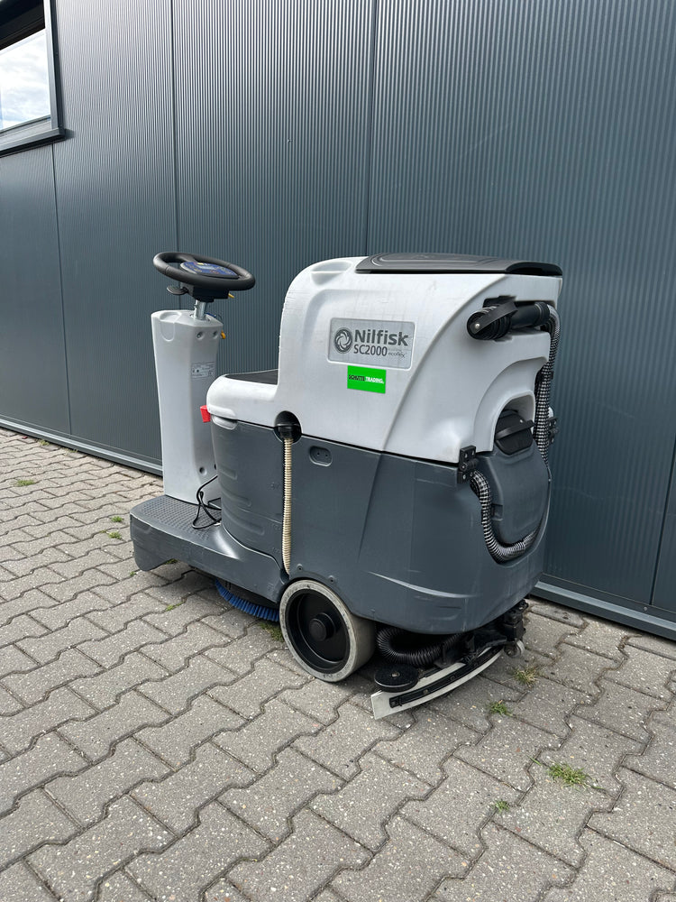 Nilfisk SC2000 Schrobzuigmachine – Volledig Gereviseerd
