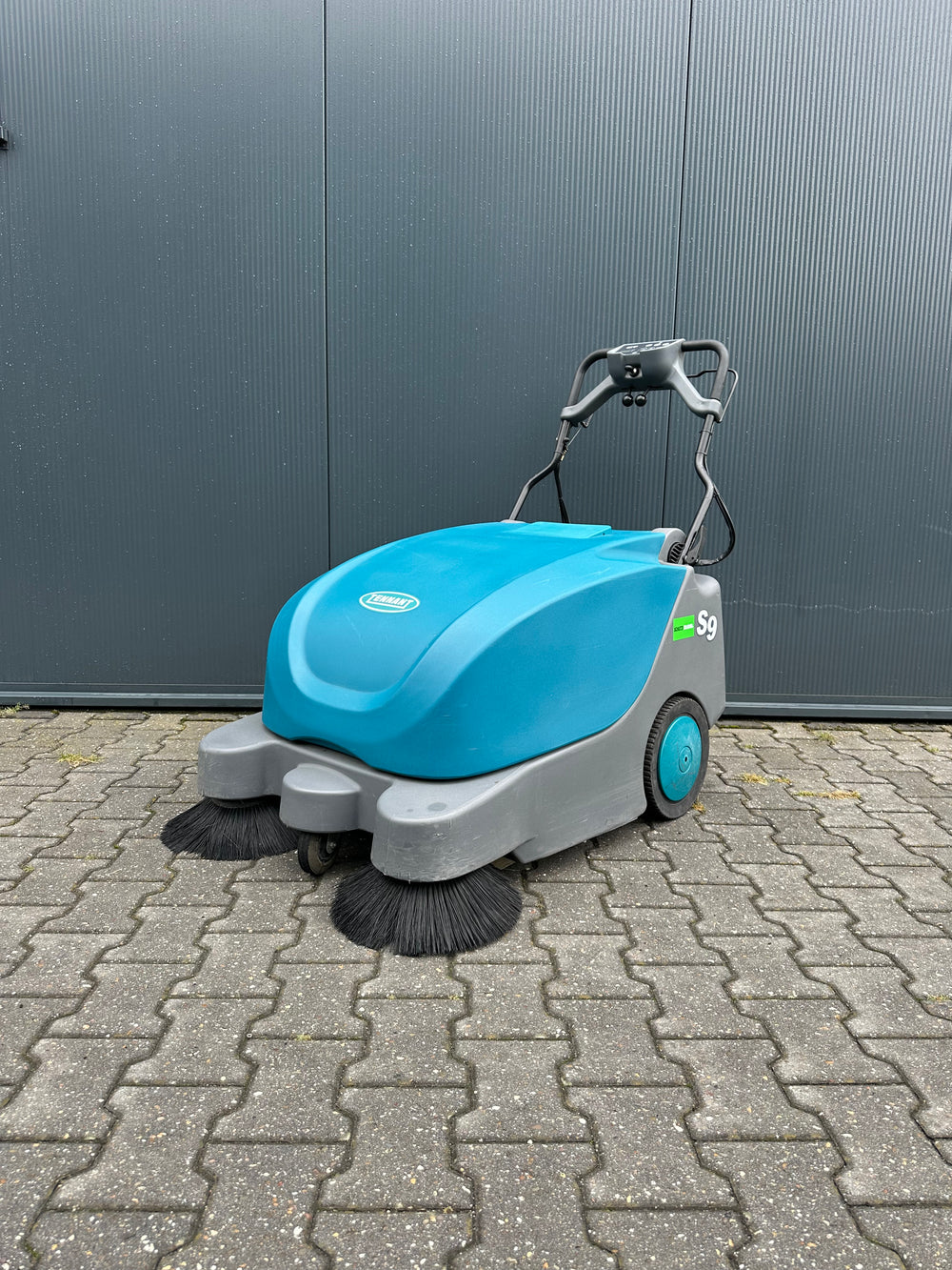 Tennant S9 Veegmachine – Volledig Gereviseerd