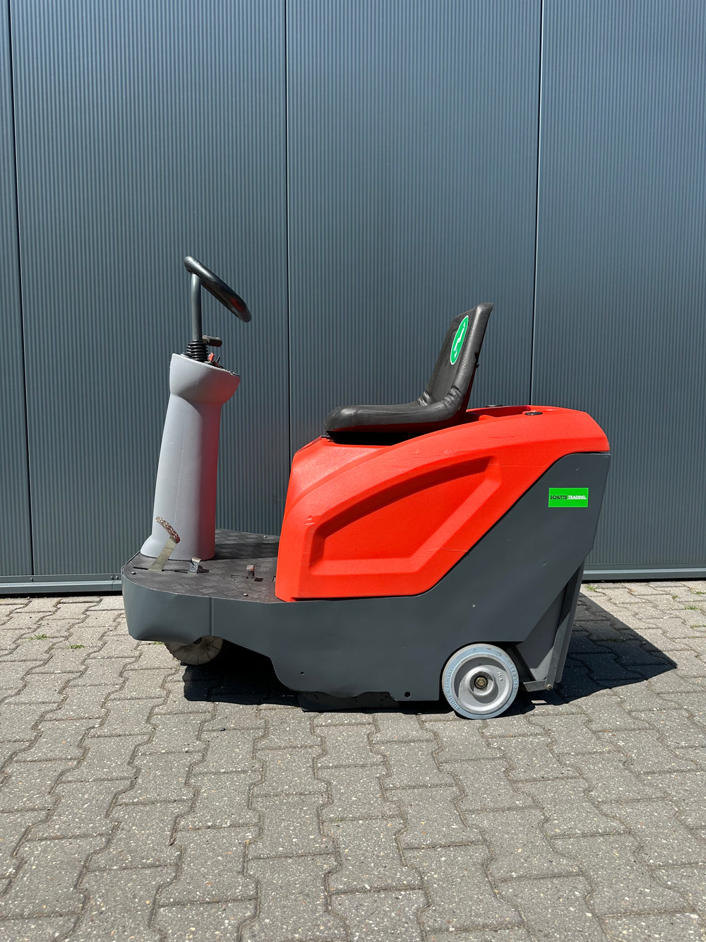 Hako Jonas 800 E Veegmachine – Volledig Gereviseerd