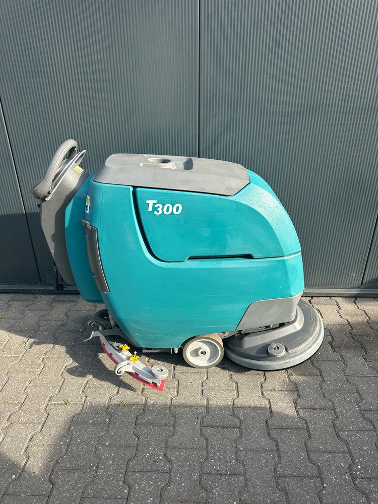 Tennant T300 Schrob-/Zuigmachine Pro-Panel – Volledig Gereviseerd