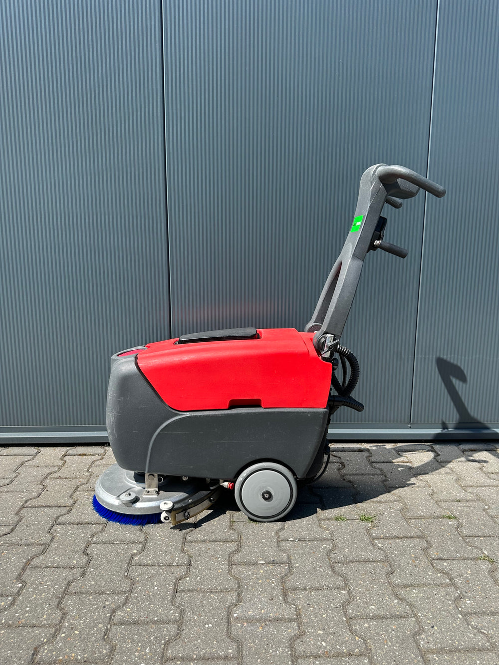 Hako B12 Schrobmachine – Volledig Gereviseerd