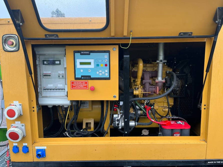 Caterpillar Caterpillar Perkins 65 kVA aggregaat aanhanger Nieuwstaat!