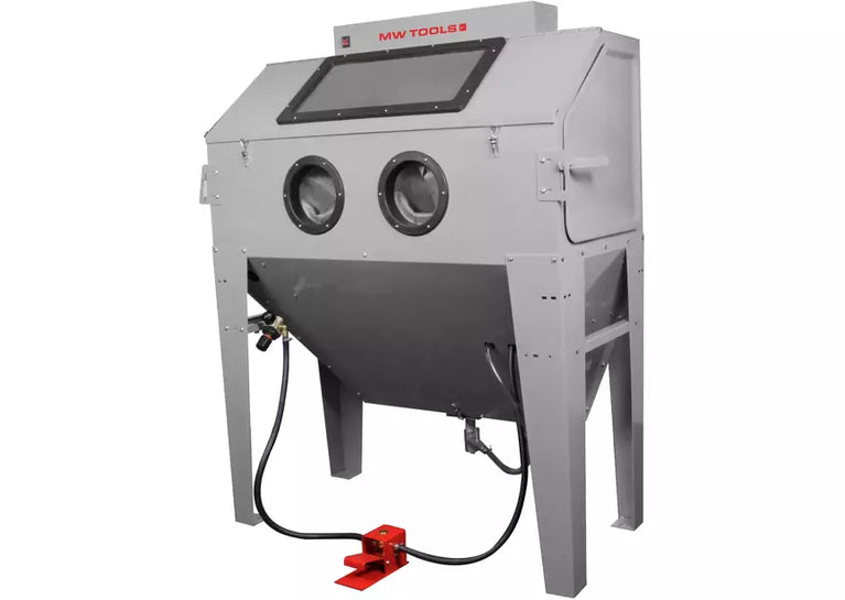 PACK straalcabine 420 L met 25 kg glasparels en 25 kg bruine korund MW Tools