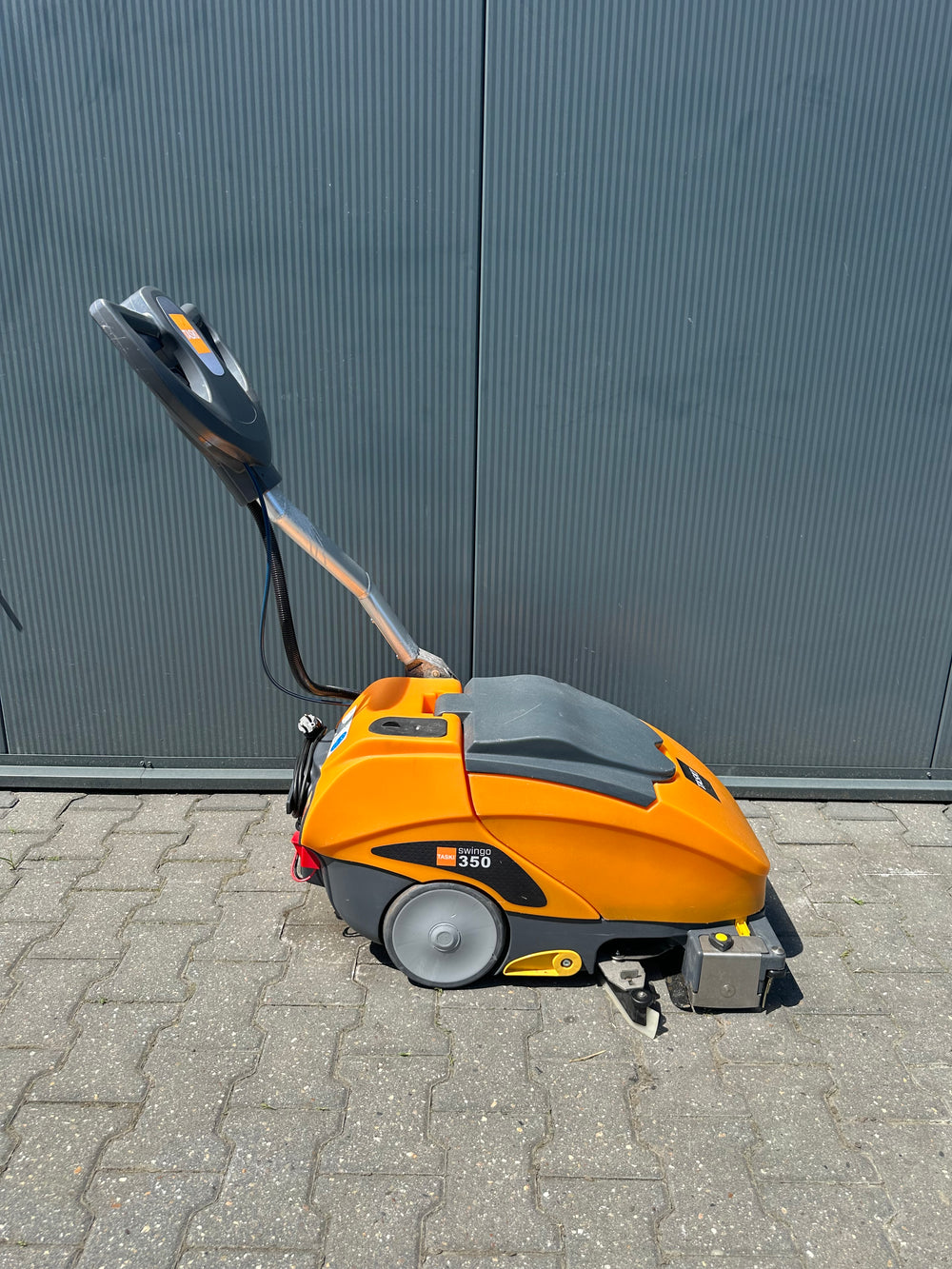 TASKI swingo 350 Schrobmachine – Volledig Gereviseerd