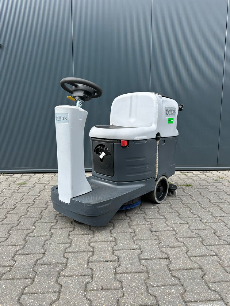 Nilfisk SC2000 Schrobzuigmachine – Volledig Gereviseerd