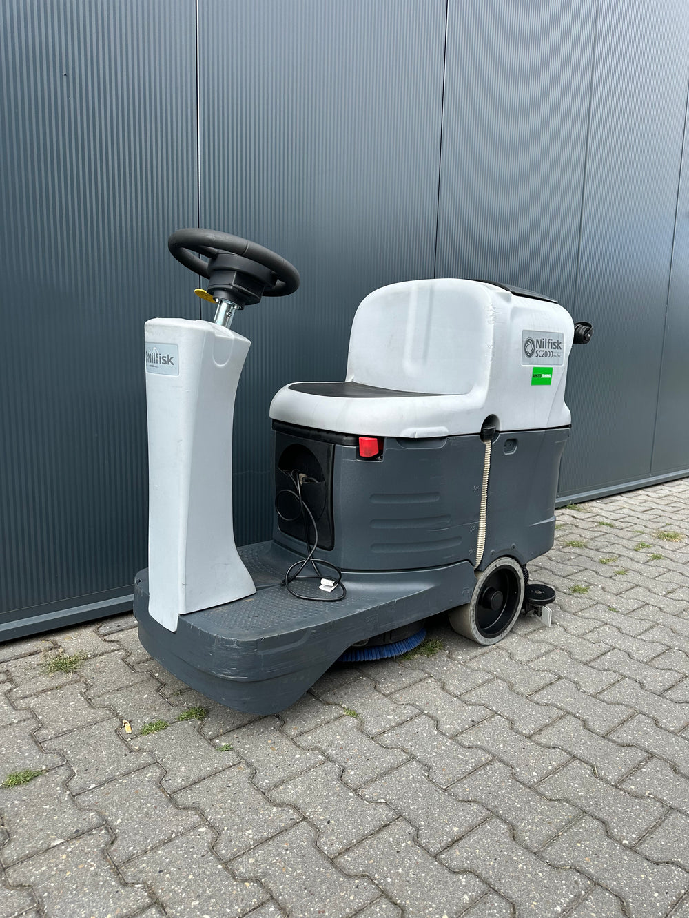 Nilfisk SC2000 Zit-Schrobmachine – Volledig Gereviseerd
