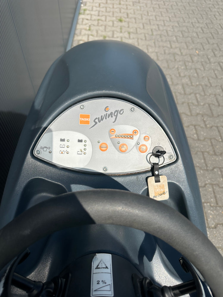 Taski Swingo 755B – Schrob-/zuigmachine volledig gereviseerd