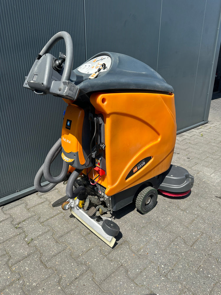 Taski Swingo 955B Schrob-/Zuigmachine – Nieuwe Accu's