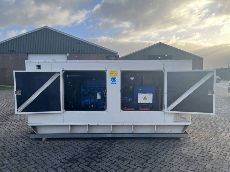 FG Wilson P200H Perkins 1300 serie 200 kVA generator aggregaat stroomgroep as New!