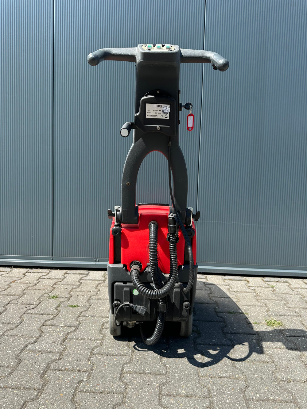 Hako B12 Schrobmachine – Volledig Gereviseerd