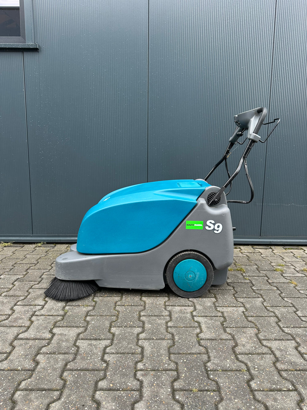 Tennant S9 Veegmachine – Volledig Gereviseerd