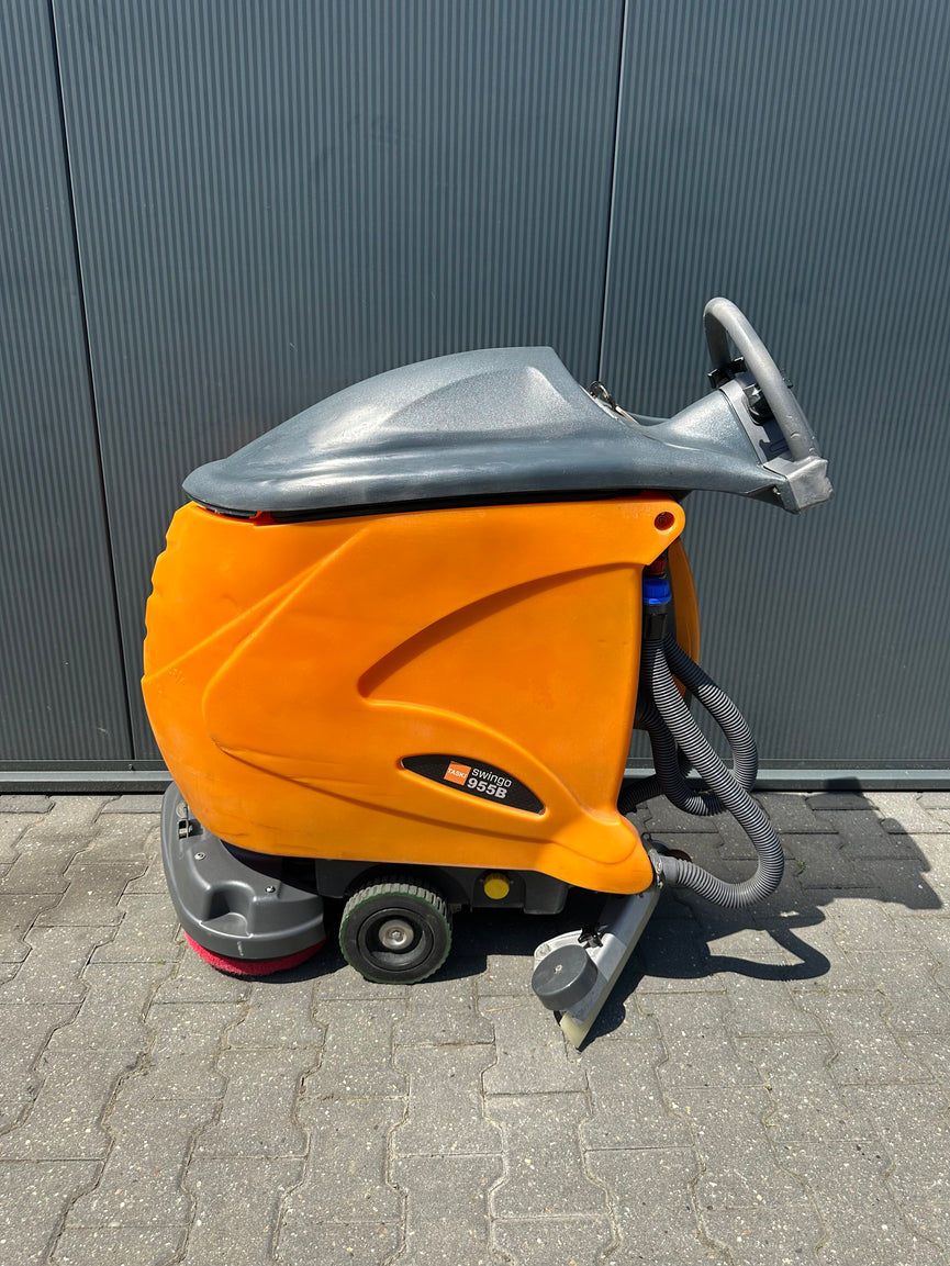 Taski Swingo 955B Schrob-/Zuigmachine – Nieuwe Accu's