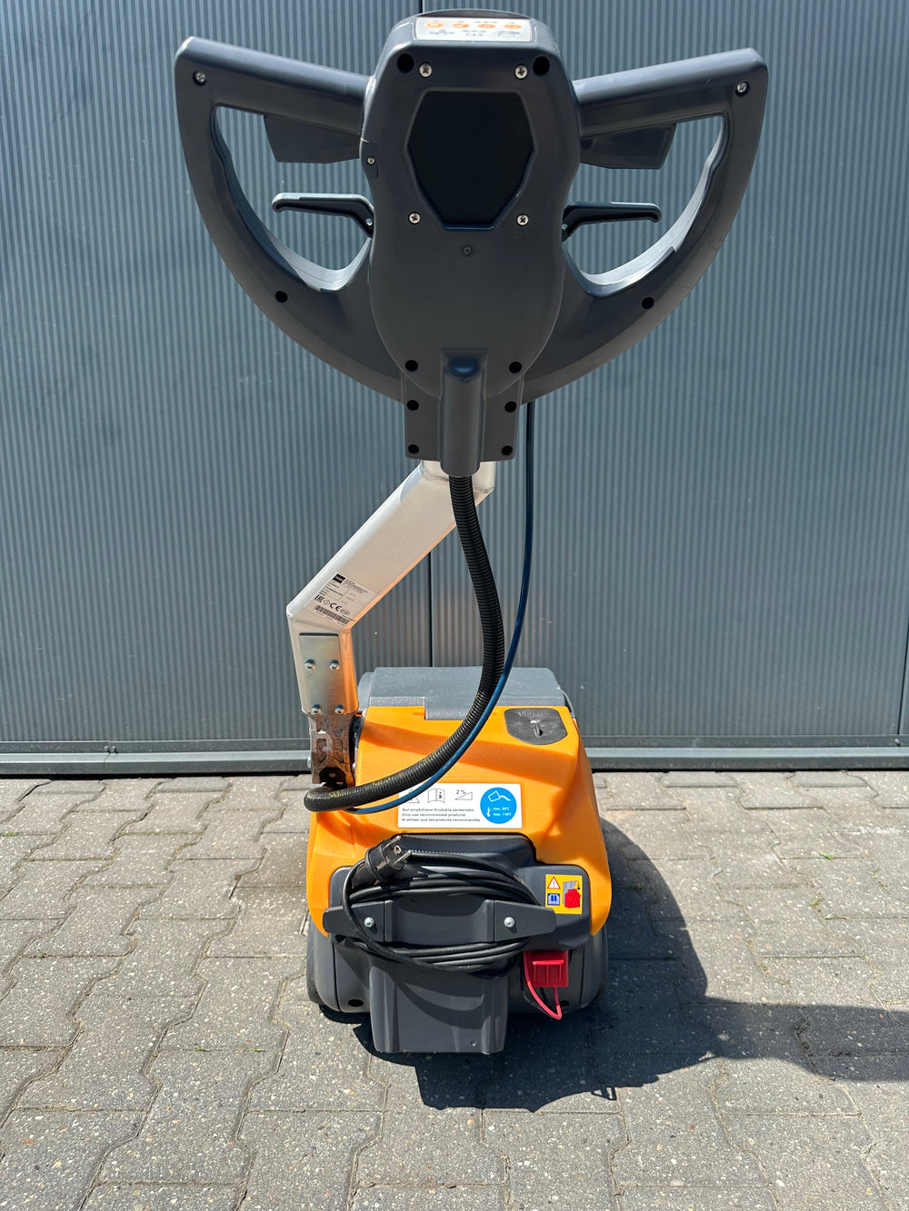 TASKI swingo 350 Schrobmachine – Volledig Gereviseerd