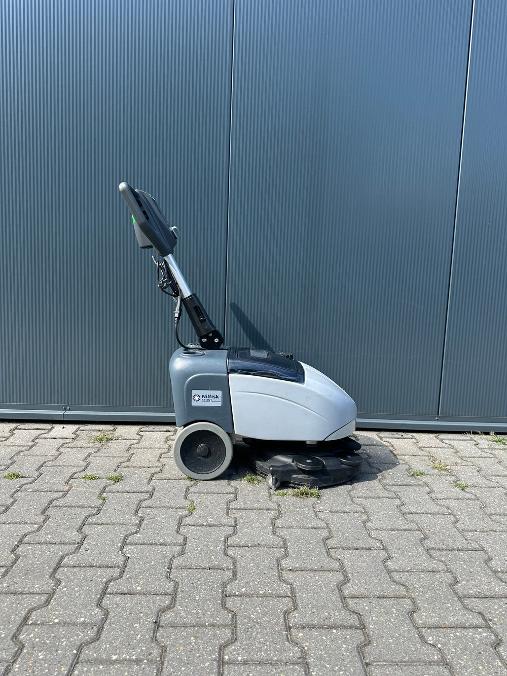 Nilfisk SC351 Schrobmachine – Volledig Gereviseerd