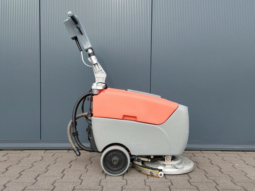 Hako Scrubmaster B12 Schrob-/Zuigmachine – Volledig Gereviseerd