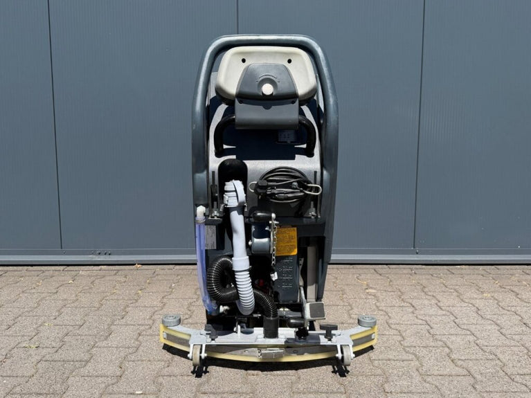 Nilfisk BA 531D Schrob-/Zuigmachine – Volledig Gereviseerd