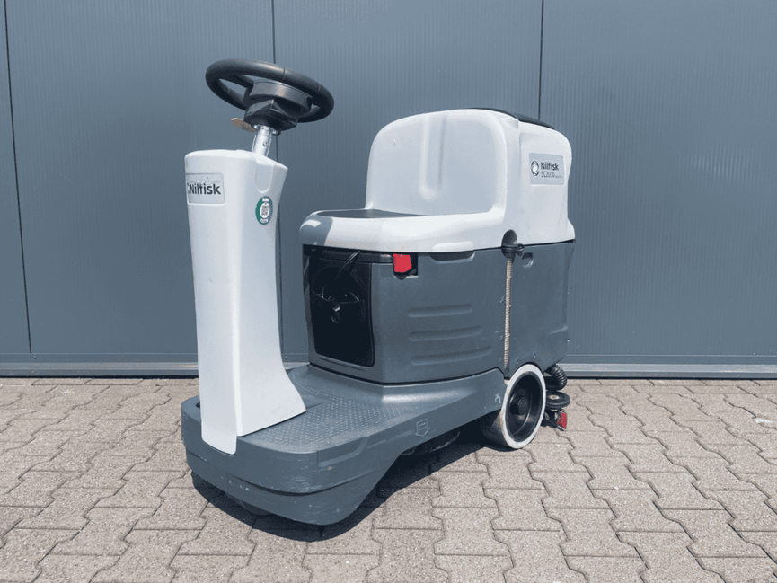 Nilfisk SC2000 Opzit Schrob-/Zuigmachine – Volledig Gereviseerd