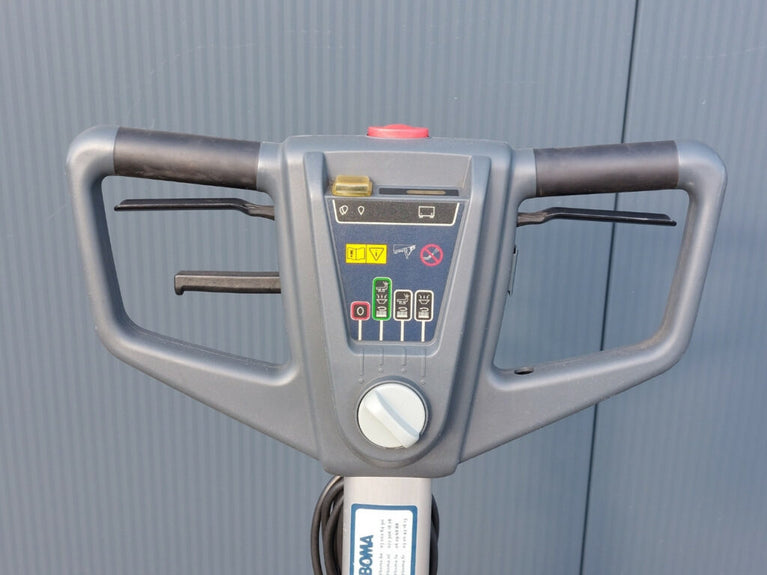 Nilfisk SC351 Schrob-/Zuigmachine – Volledig Gereviseerd