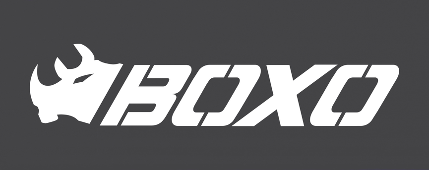 Dichte achterwand met BOXO logo
